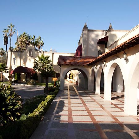 Mision Comanjilla Hotel Exterior photo