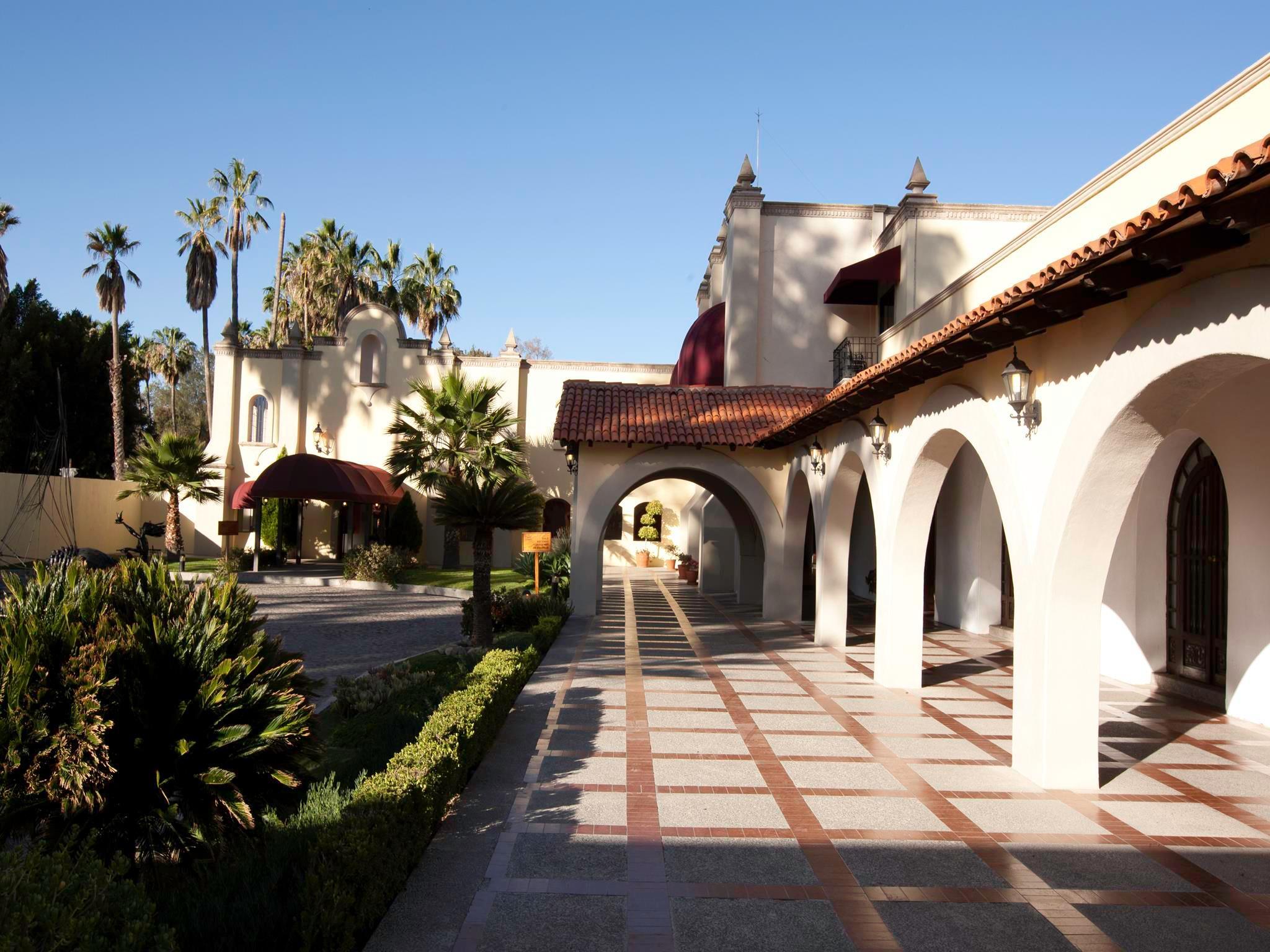 Mision Comanjilla Hotel Exterior photo